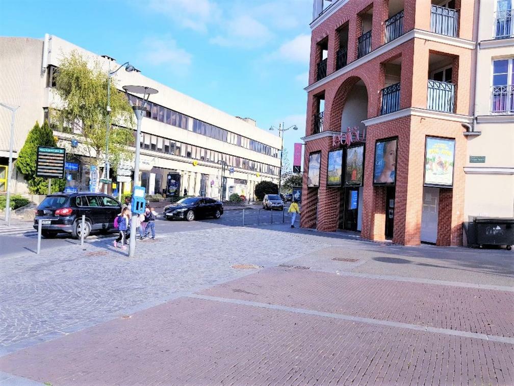 诺伊斯·勒·格兰德Chambre Privee Entre Paris Et Disneyland公寓 外观 照片